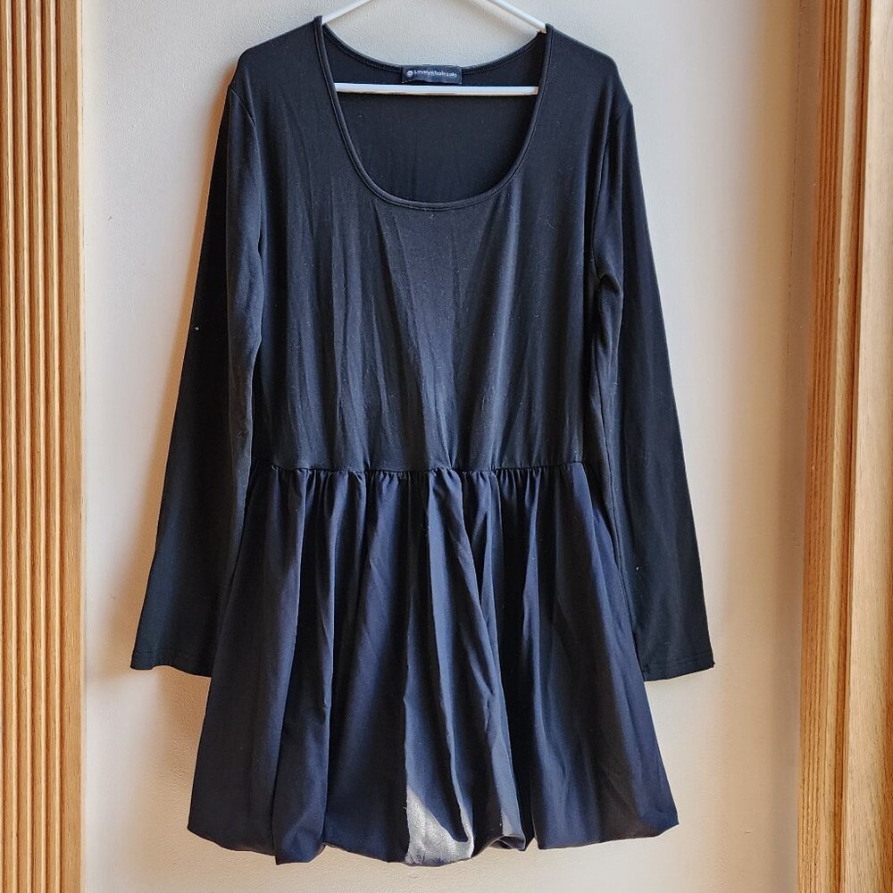 LovelyWholesale Black Long Sleeve Scoop Neck Bubble Hem Dress Size XXL